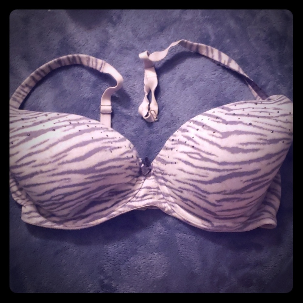 Victoria's Secret 34dd Broken Strap..SEE PICS